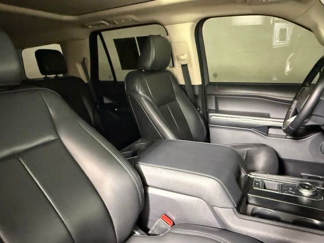 Used 2022 Ford Expedition XLT image 58