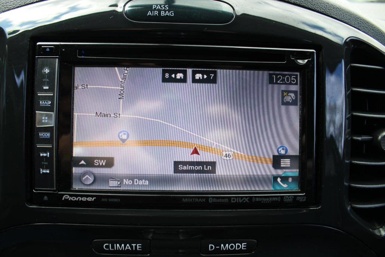Used 2011 Nissan Juke SV w/ Interior Illumination Pkg image 35