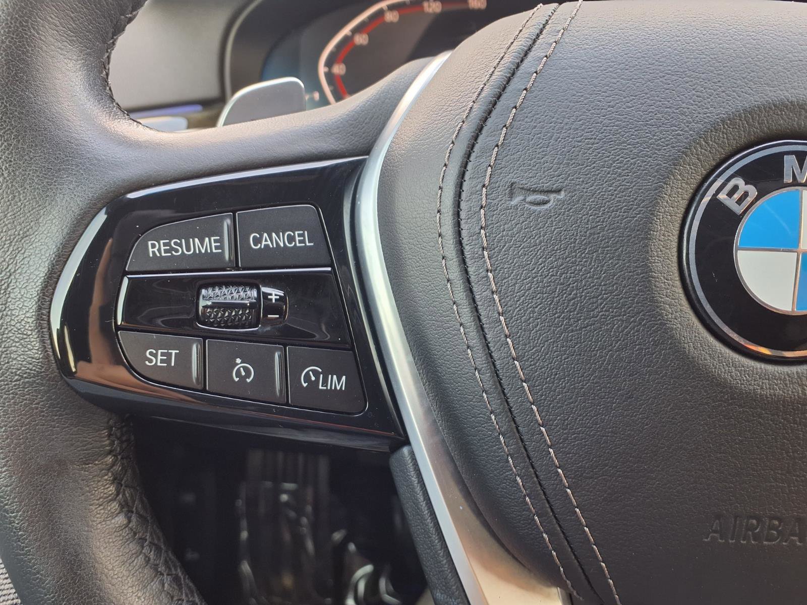 Used 2023 BMW 530i w/ Convenience Package image 14