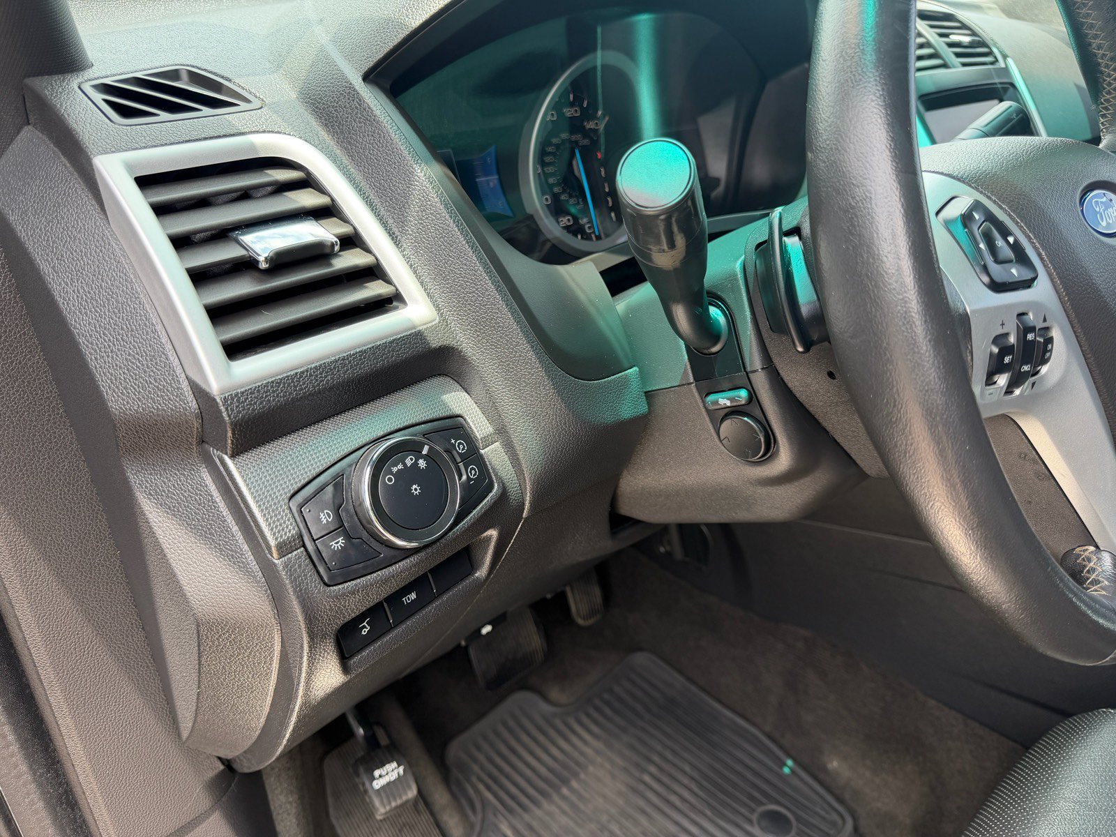 Used 2013 Ford Explorer Sport AWD/4WD image 24
