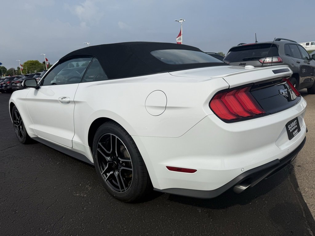 Used 2023 Ford Mustang Premium image 6