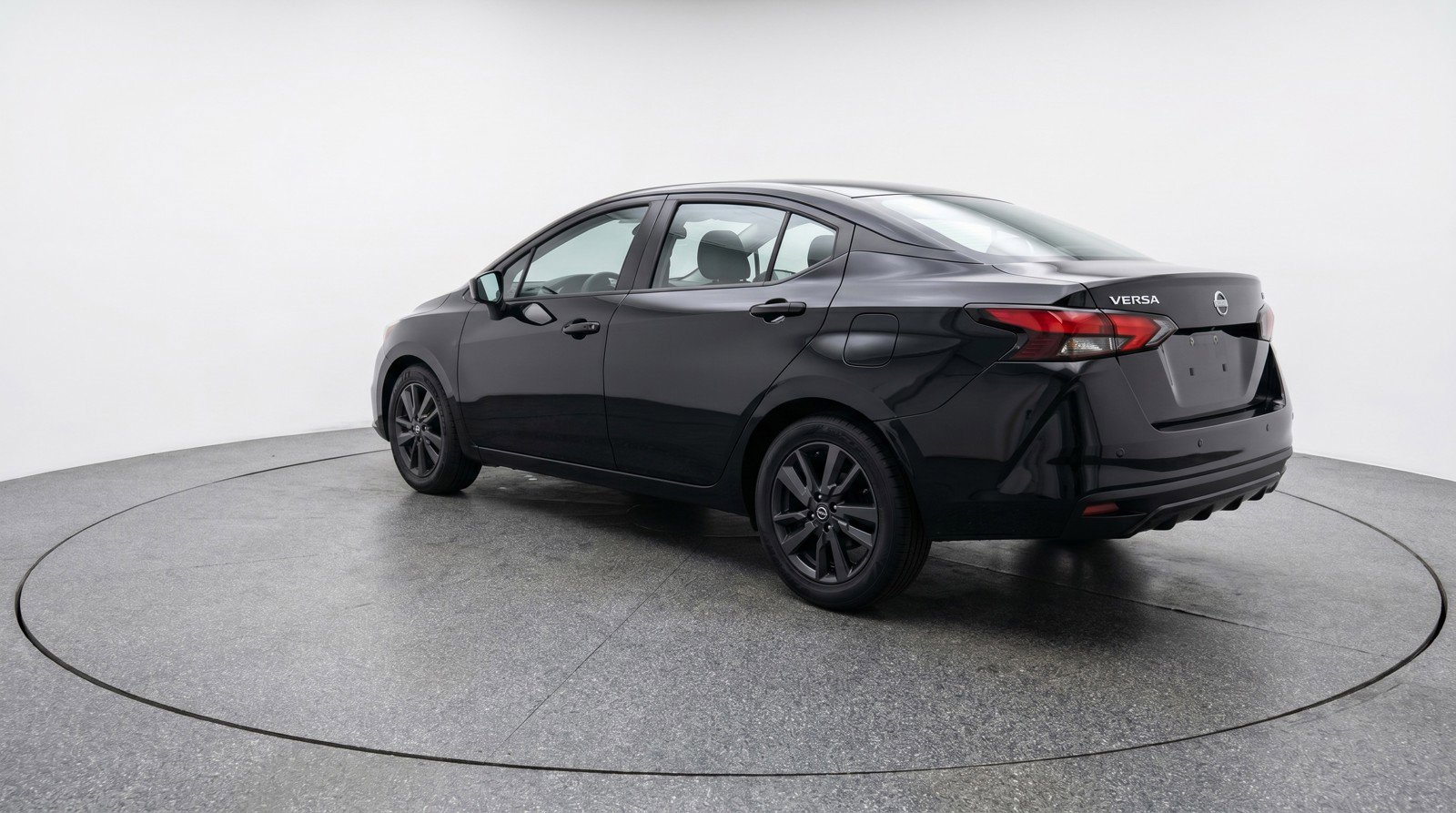 Used 2025 Nissan Versa SV FWD image 6