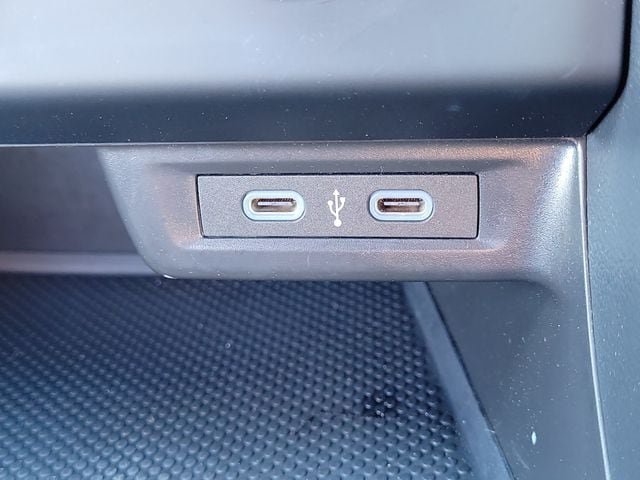 Certified 2024 Volkswagen Jetta Sport FWD image 24