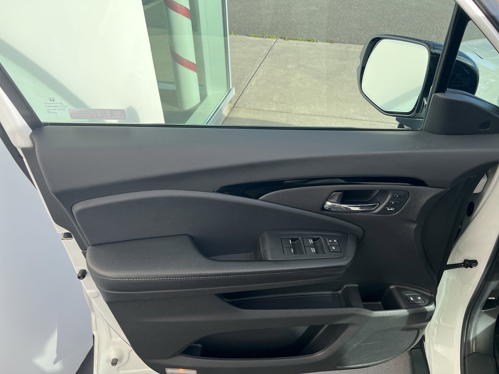 Used 2020 Honda Passport Elite image 9