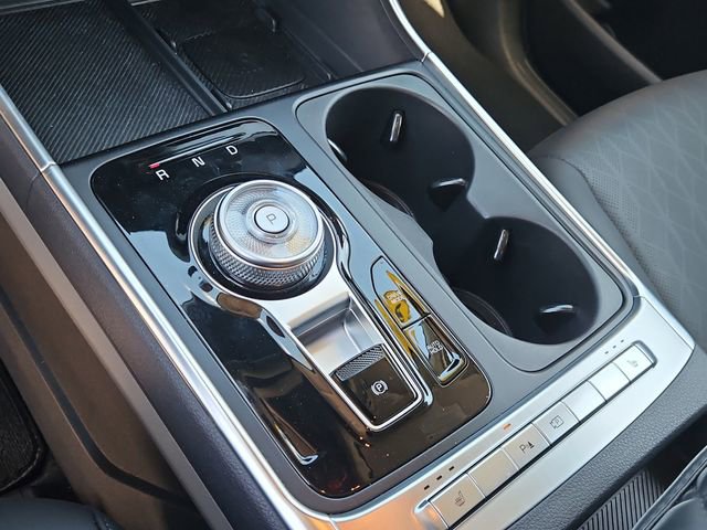 Certified 2025 Kia Carnival EX FWD image 29