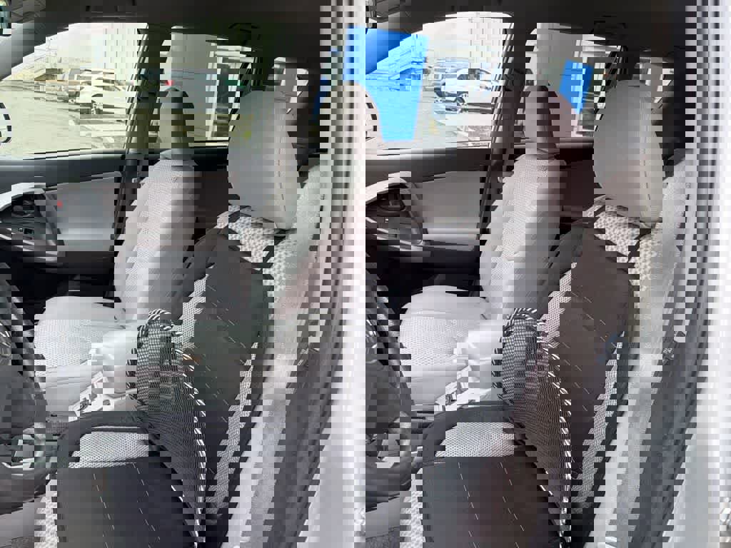 Used 2008 Toyota RAV4 4WD image 7