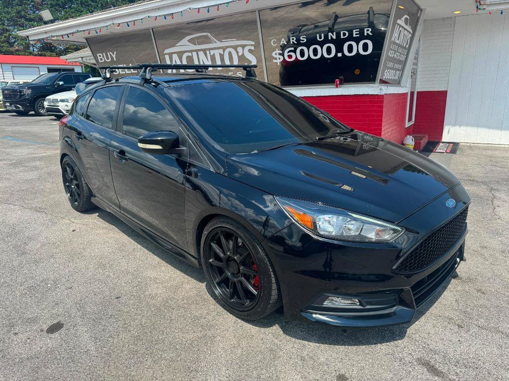 Used 2017 Ford Focus ST