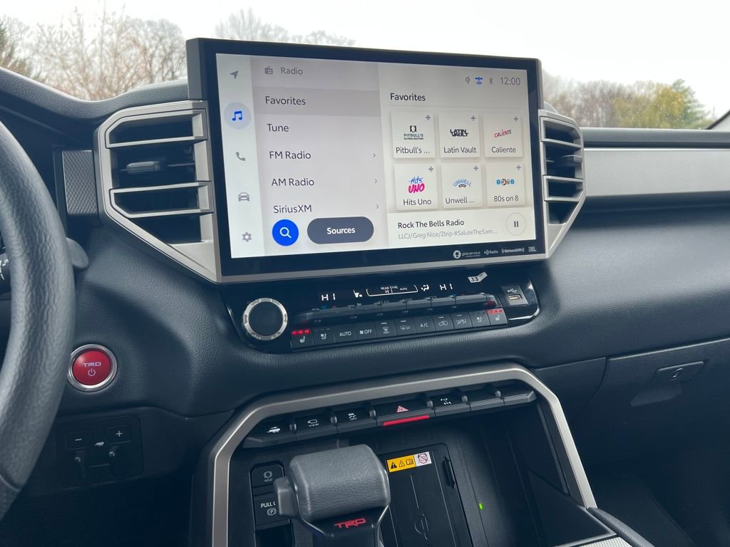 Used 2024 Toyota Sequoia Limited image 32