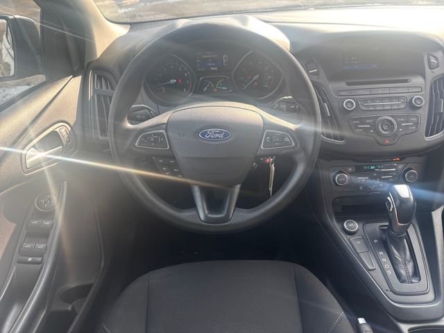 Used 2016 Ford Focus SE image 15