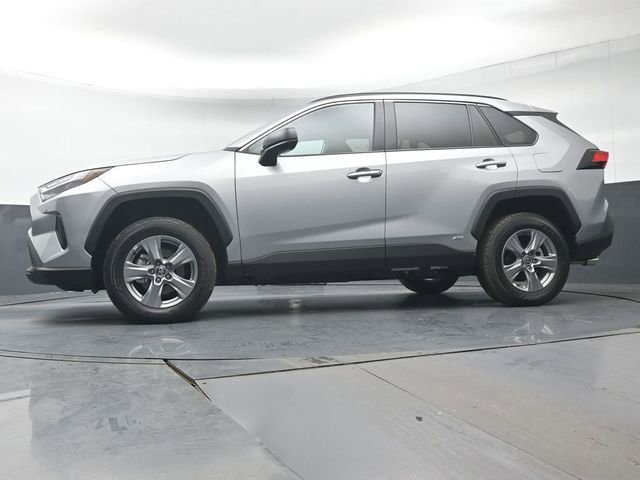 Certified 2025 Toyota RAV4 LE AWD/4WD image 26