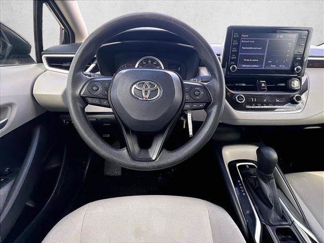 Used 2020 Toyota Corolla LE FWD image 7