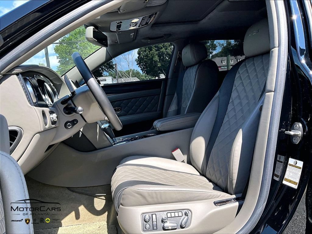 Used 2018 Bentley Flying Spur S W12 AWD/4WD image 23