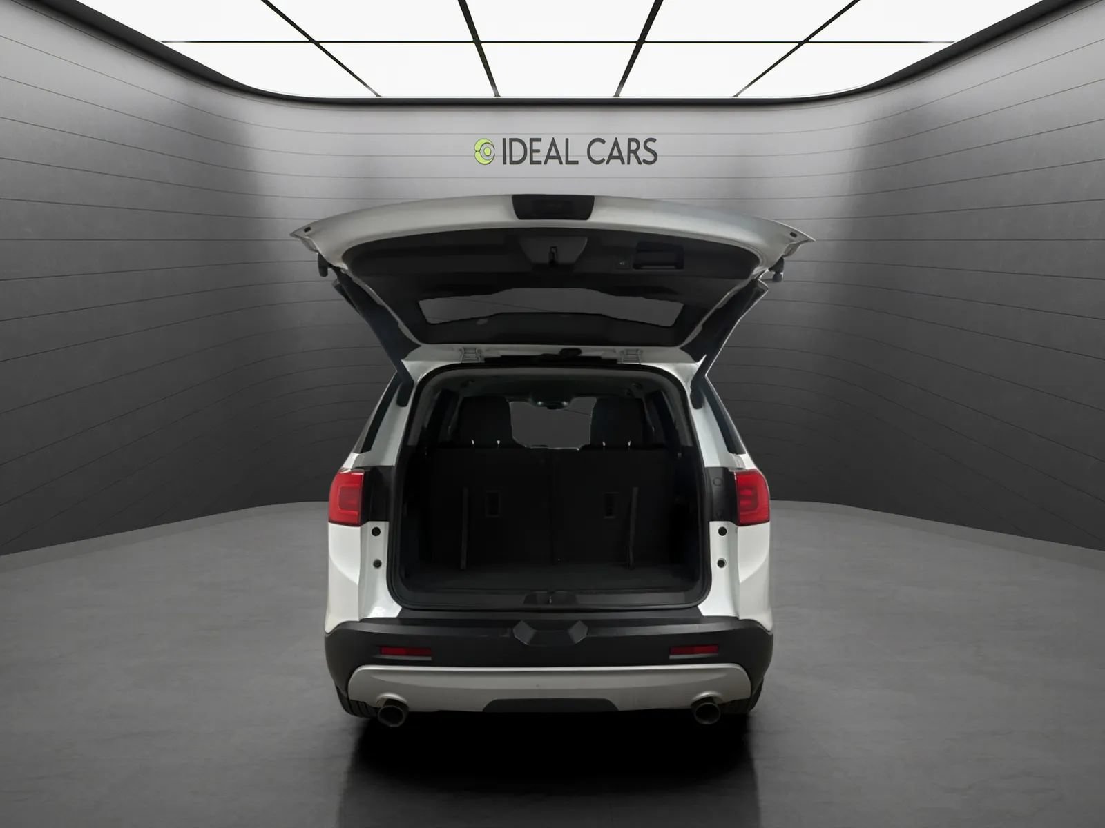 Used 2018 GMC Acadia SLE w/ LPO, Cargo Package FWD image 6