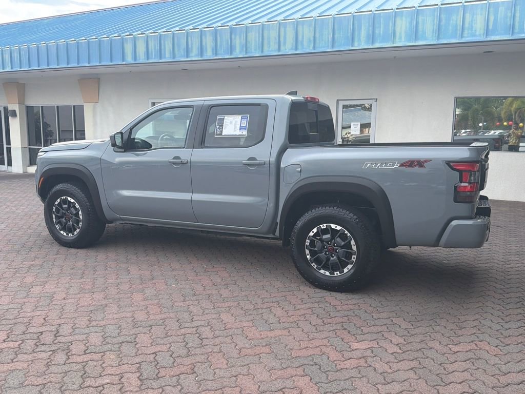 Used 2025 Nissan Frontier PRO-4X w/ Pro Premium Package image 3