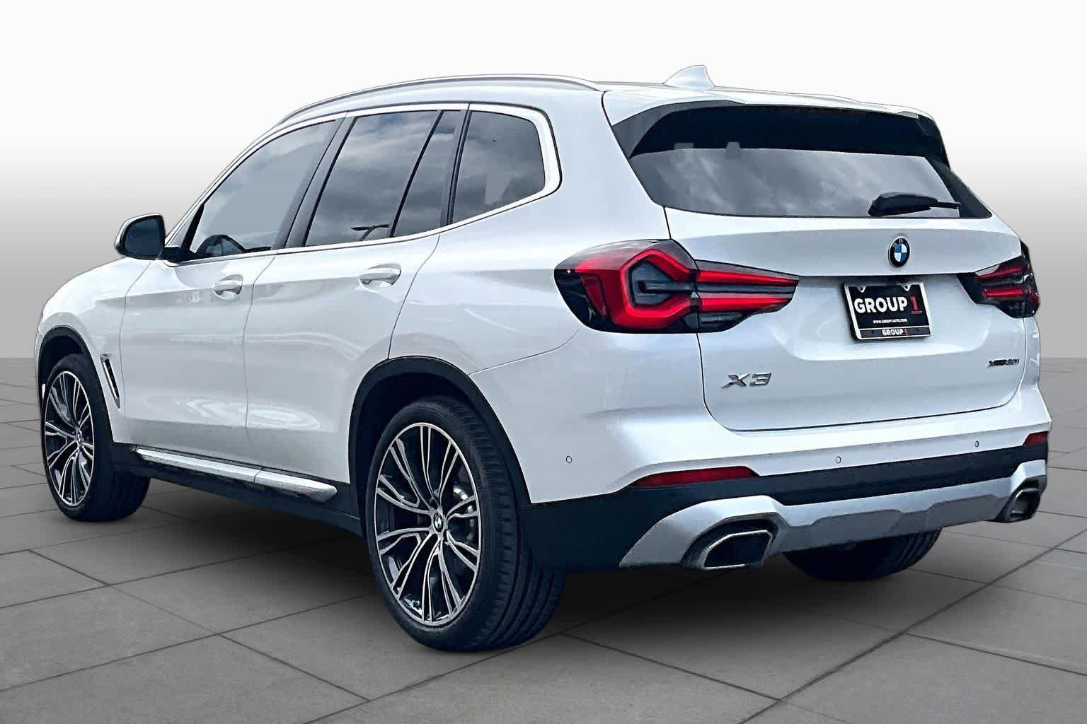 Used 2023 BMW X3 xDrive30i w/ Premium Package w/ZPA AWD/4WD image 12