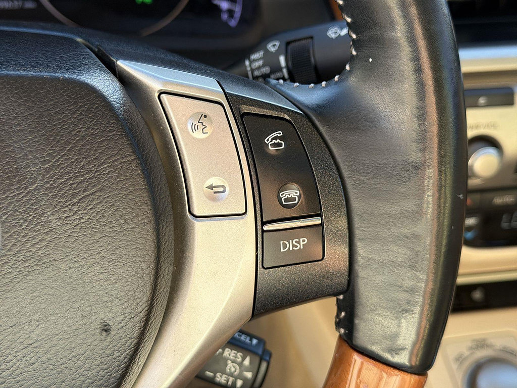 Used 2013 Lexus ES 300h w/ Premium Pkg FWD image 36
