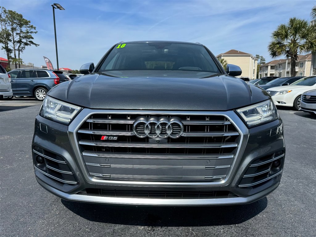 Used 2018 Audi SQ5 Prestige w/ Prestige Package AWD/4WD image 3