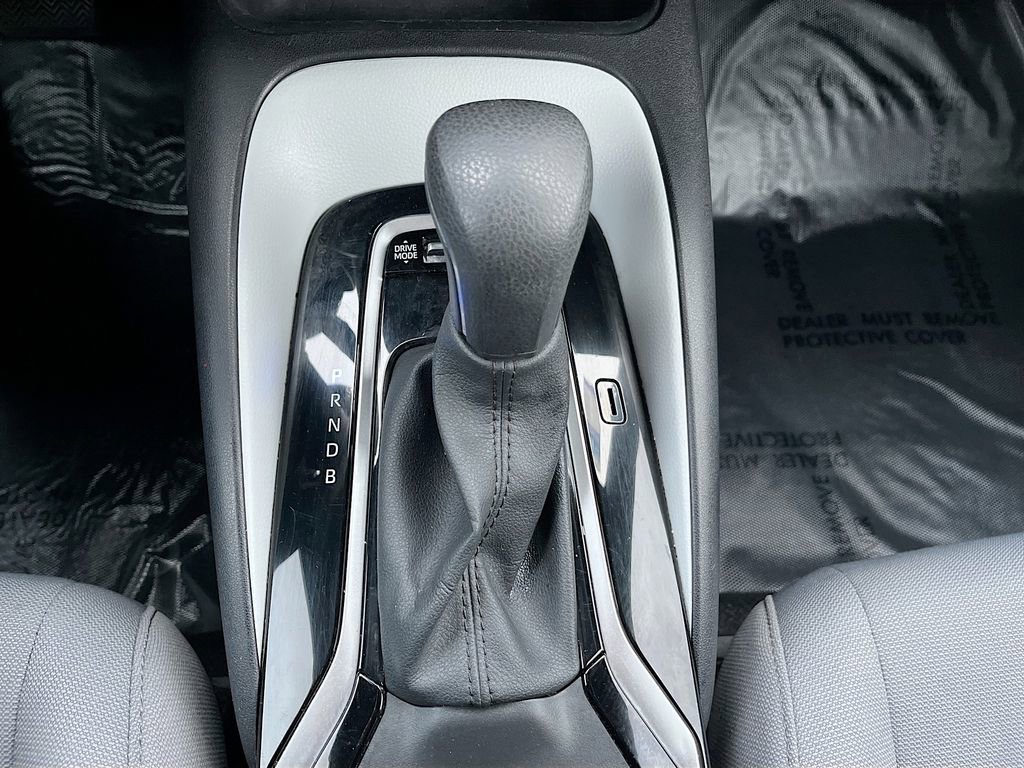 Used 2024 Toyota Corolla SE image 16