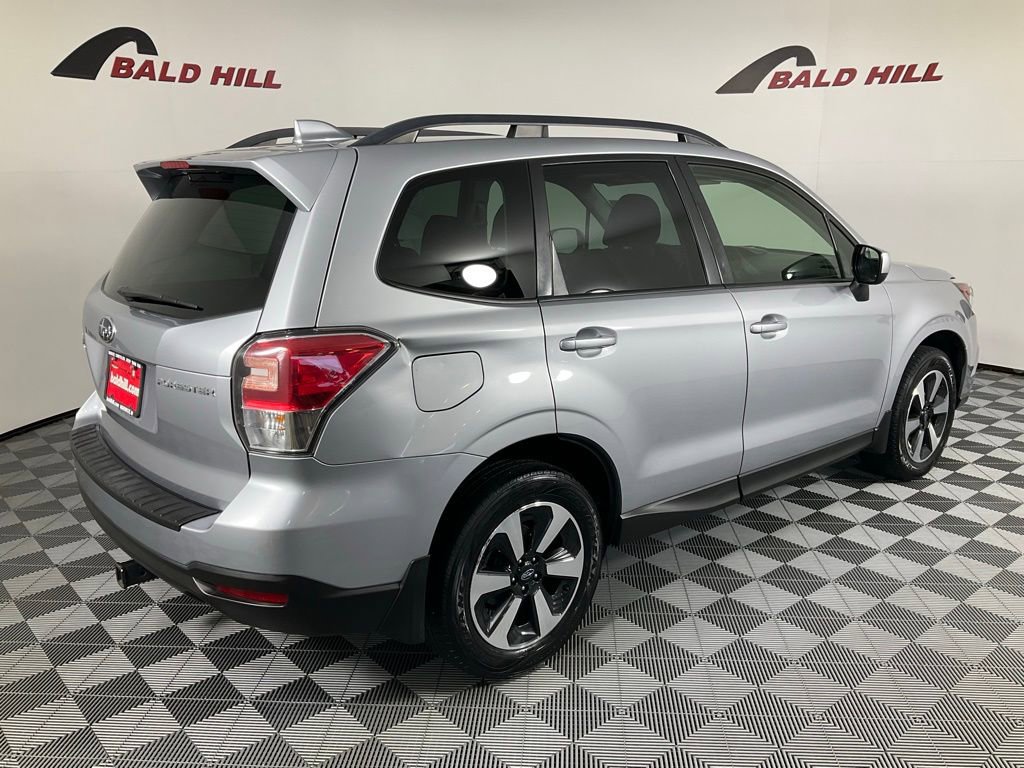 Used 2018 Subaru Forester 2.5i Premium w/ All-Weather Package image 6