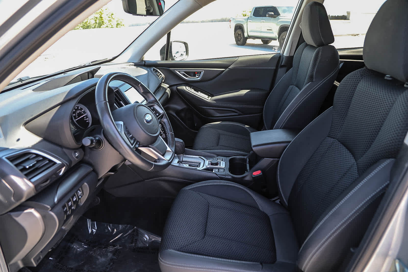 Used 2021 Subaru Forester Premium image 17