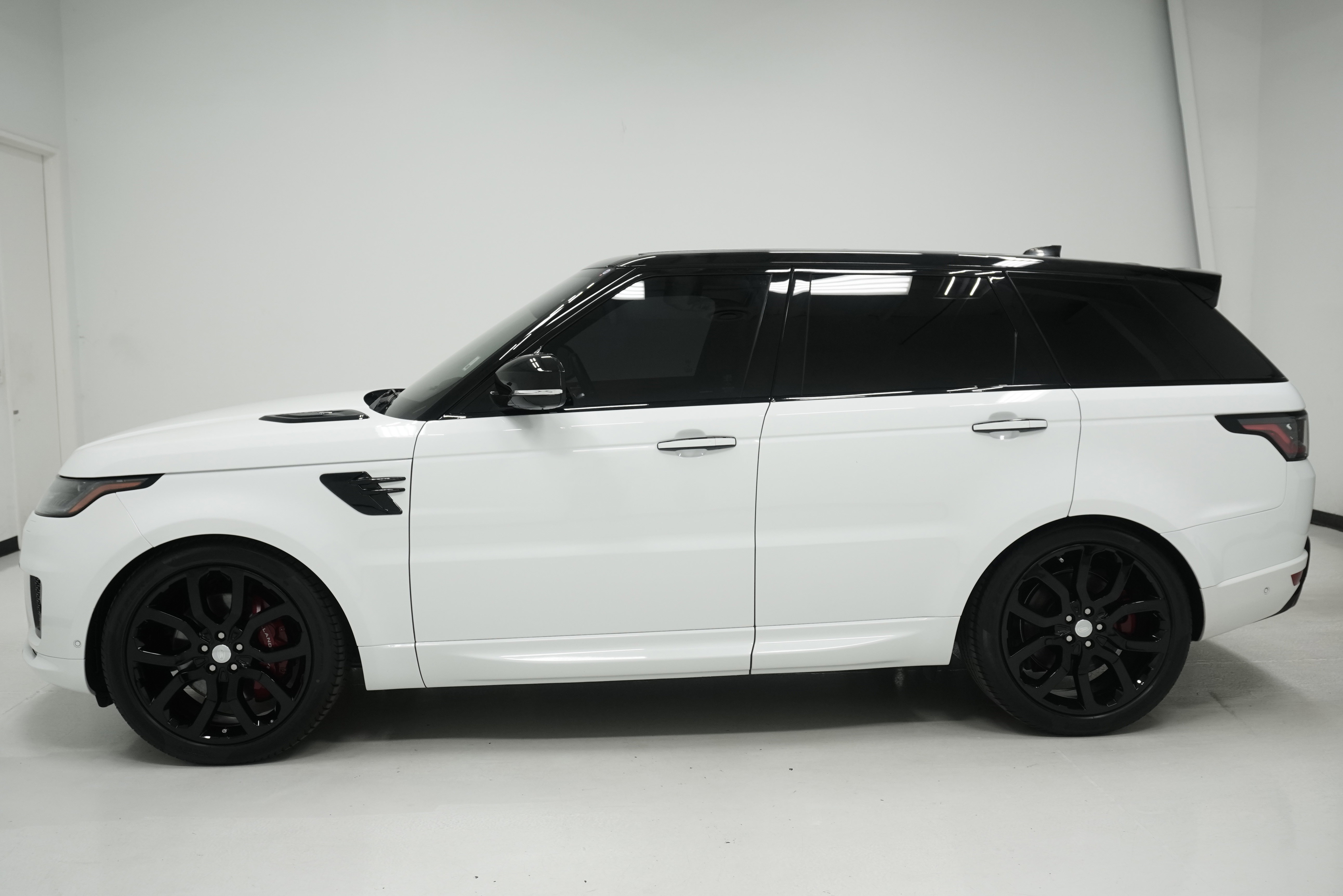 Used 2020 Land Rover Range Rover Sport Autobiography AWD/4WD image 7