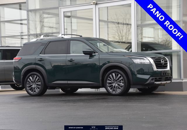 Used 2023 Nissan Pathfinder SL w/ SL Premium Package image 1