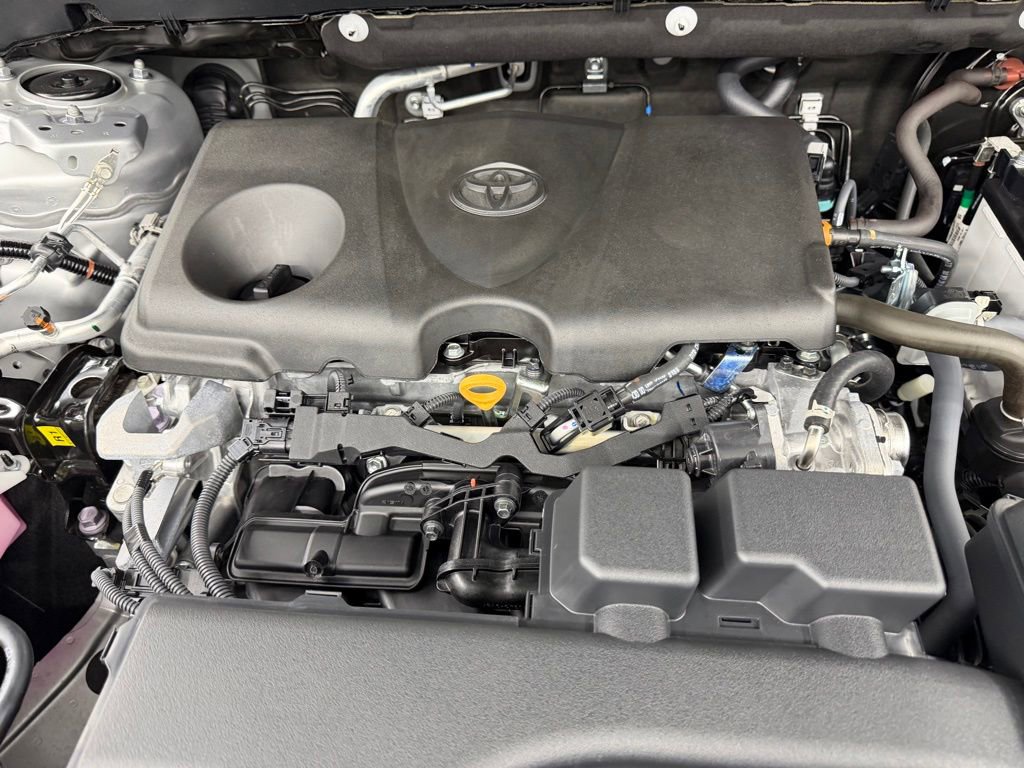 Certified 2025 Toyota RAV4 LE FWD image 38