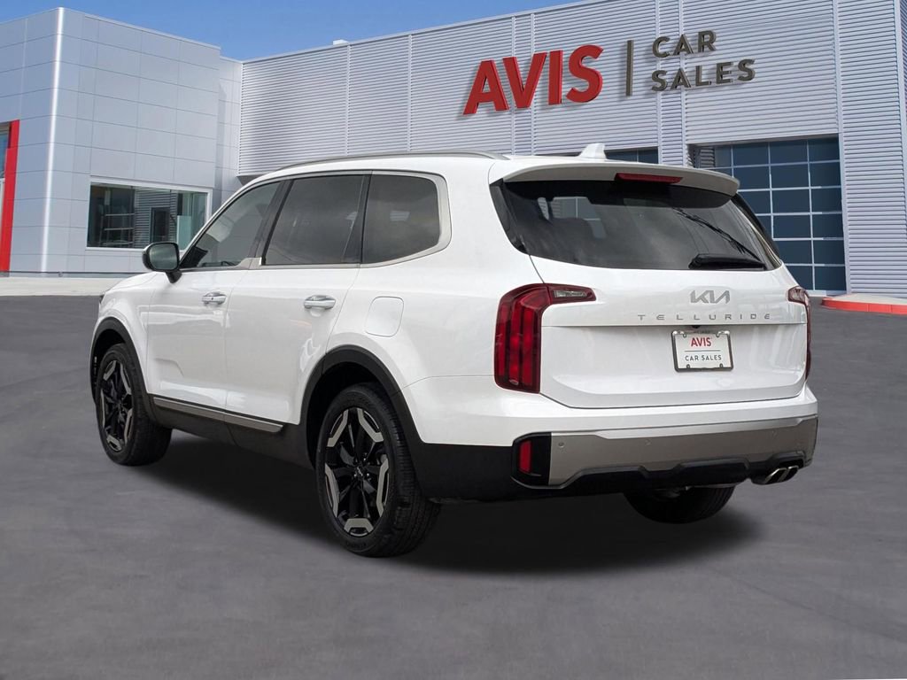 Used 2025 Kia Telluride S video 3