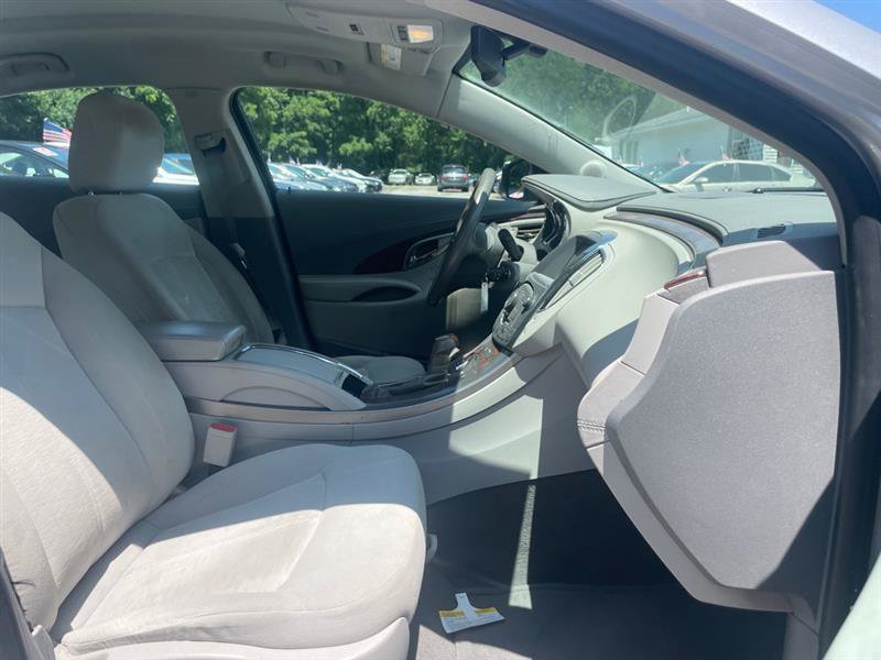 Used 2012 Buick LaCrosse Convenience FWD image 12