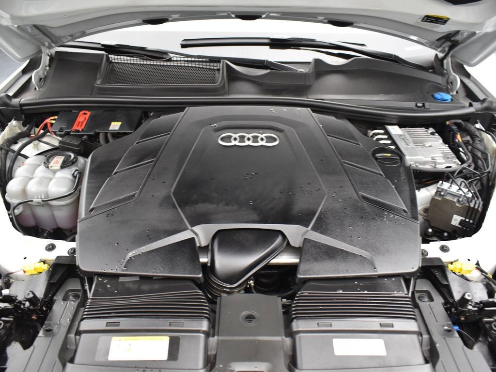 Used 2021 Audi Q7 3.0T Premium Plus w/ Executive Package image 9