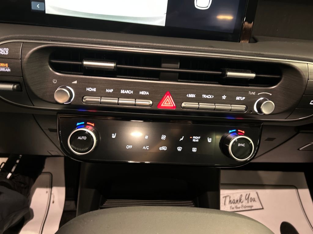 Used 2026 Hyundai Palisade SEL AWD/4WD image 17