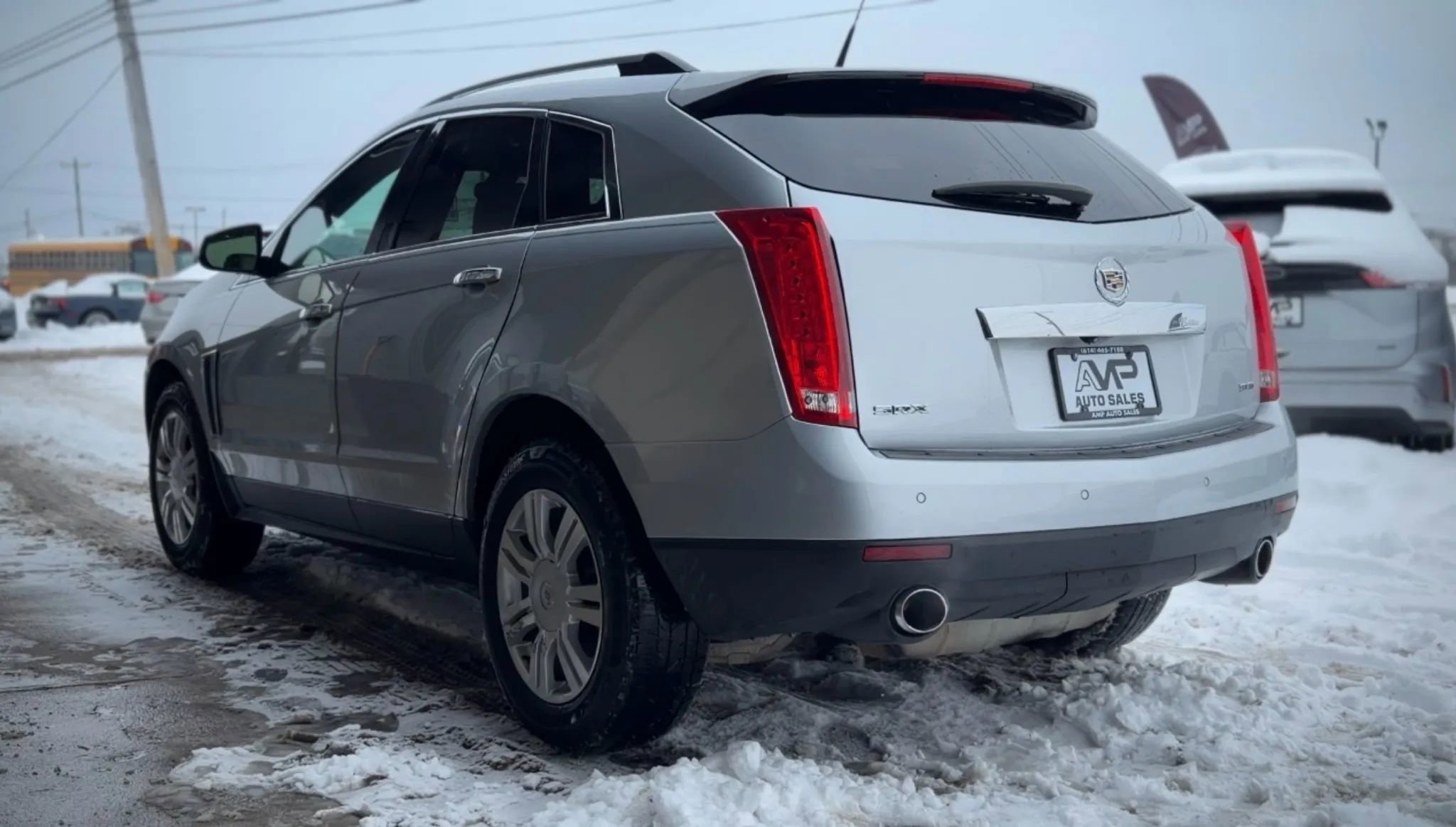 Used 2013 Cadillac SRX Luxury image 4