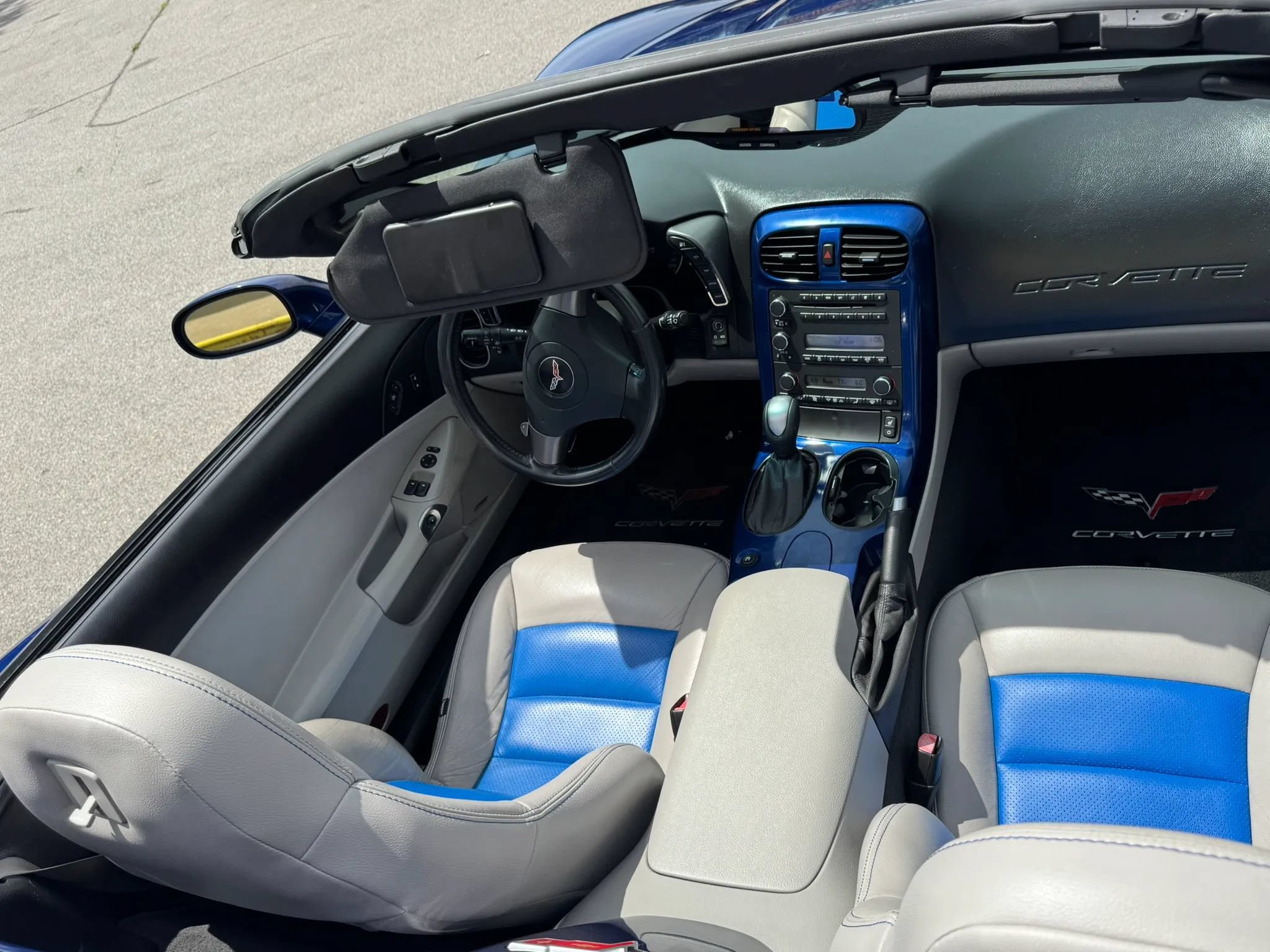 Used 2006 Chevrolet Corvette Convertible w/ Preferred Equipment Group RWD image 17