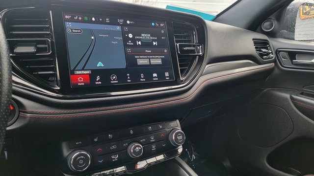 Used 2024 Dodge Durango GT image 29