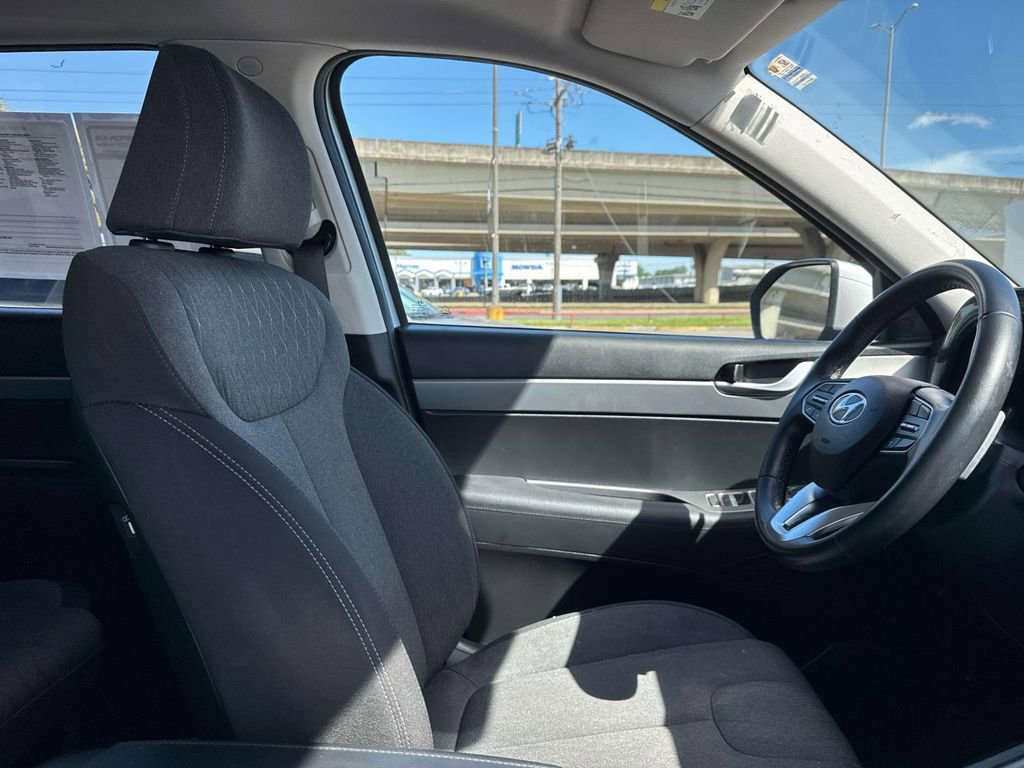 Used 2022 Hyundai Palisade SEL image 17