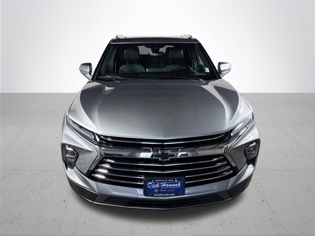 Used 2023 Chevrolet Blazer Premier w/ Driver Confidence II Package AWD/4WD image 3