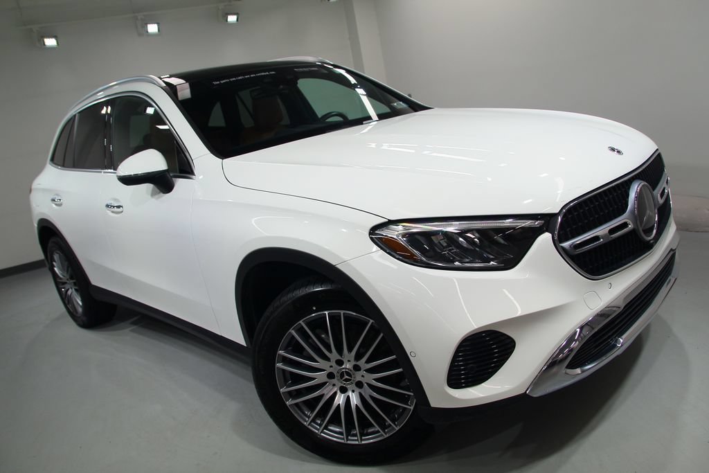 Certified 2024 Mercedes-Benz GLC 300 4MATIC image 11