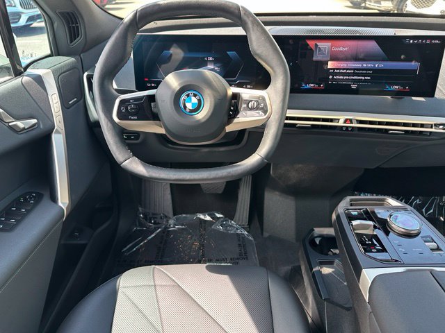Used 2023 BMW iX xDrive50 w/ Convenience Package AWD/4WD image 34
