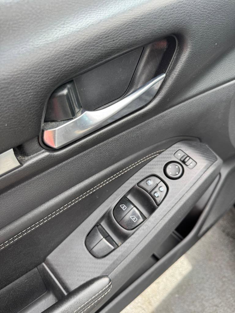 Used 2019 Nissan Altima 2.5 SV FWD image 13