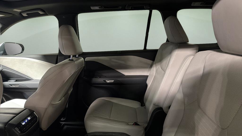 Certified 2025 Lexus TX 350 AWD w/ Technology Package image 17