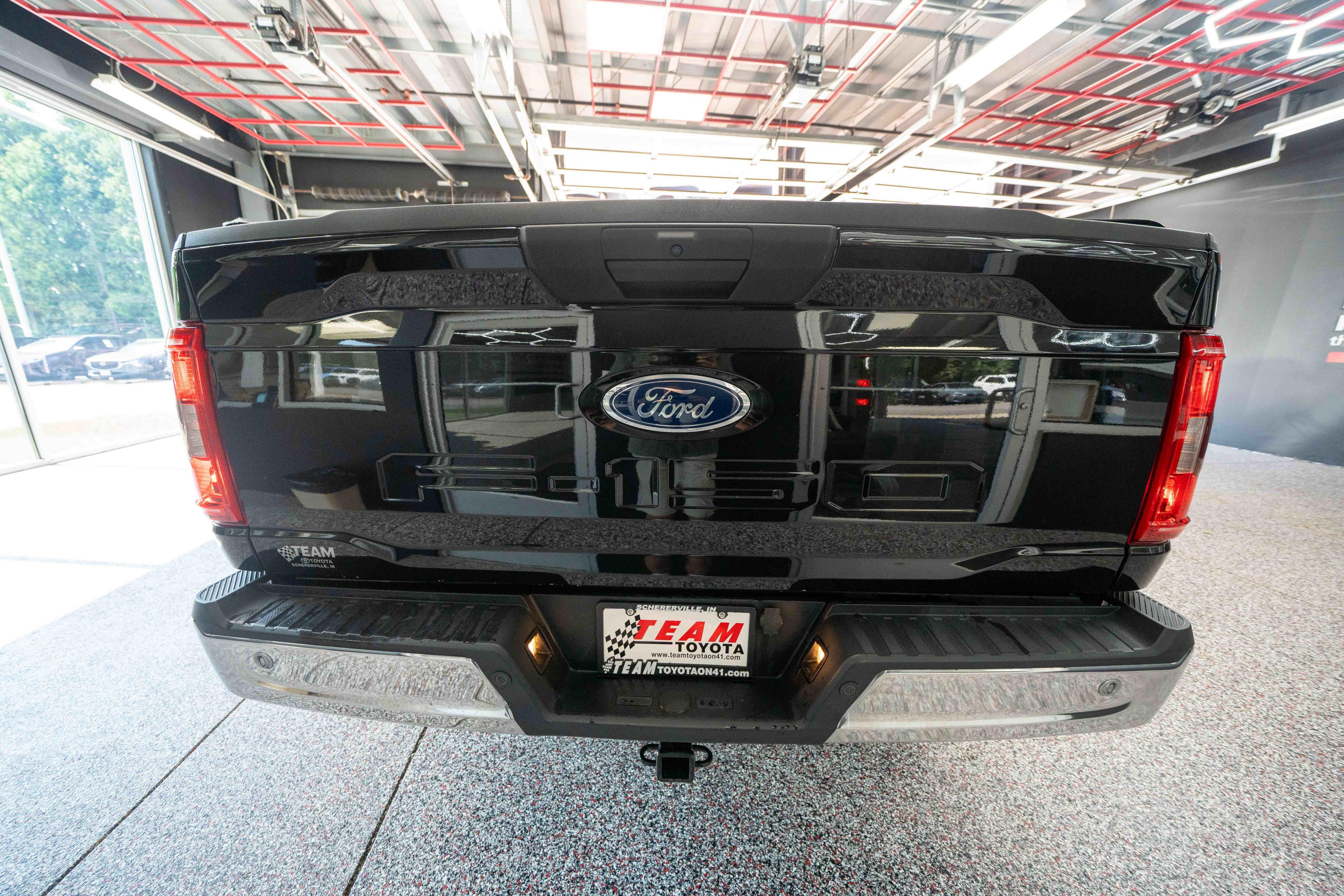 Used 2022 Ford F150 XLT AWD/4WD image 3