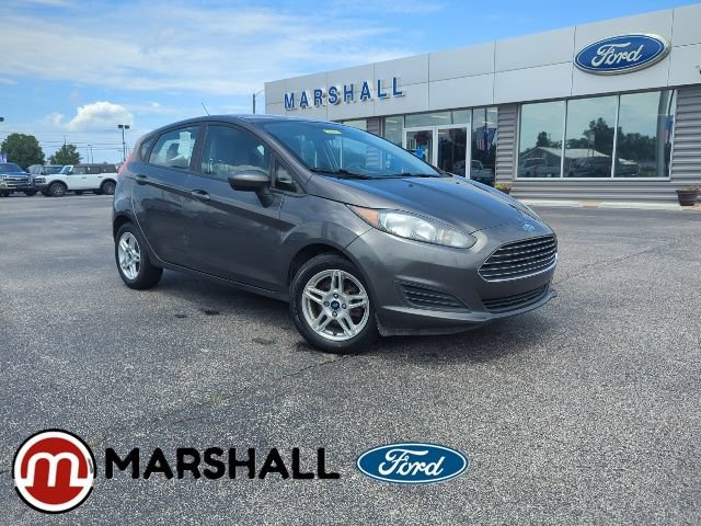 Used 2017 Ford Fiesta SE FWD image 1