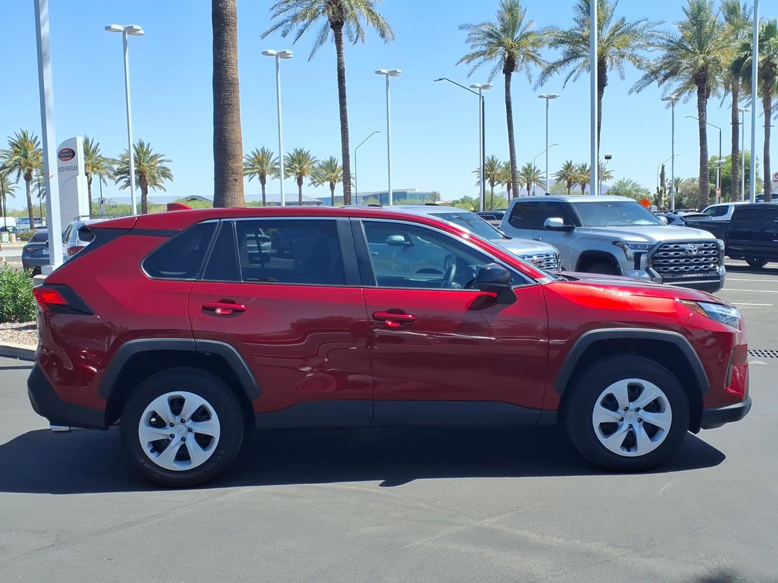 Certified 2025 Toyota RAV4 LE FWD image 3