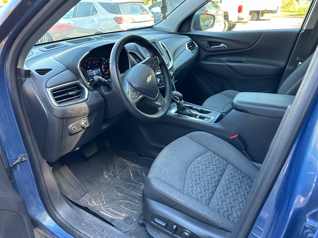Used 2024 Chevrolet Equinox LT w/ LPO, Floor Liner Package FWD image 21