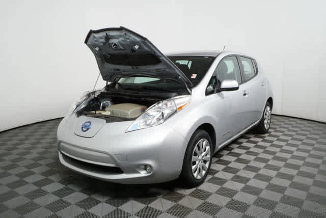 Used 2017 Nissan Leaf S w/ Charge Package FWD image 27