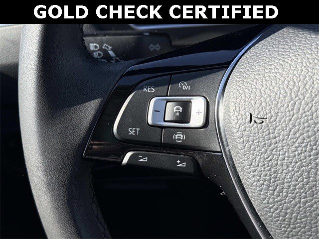 Used 2020 Volkswagen Tiguan SEL image 25