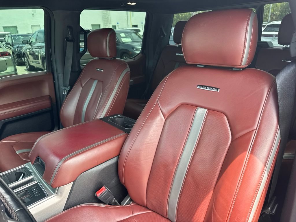 Used 2018 Ford F150 Platinum w/ Equipment Group 701A Luxury AWD/4WD image 10