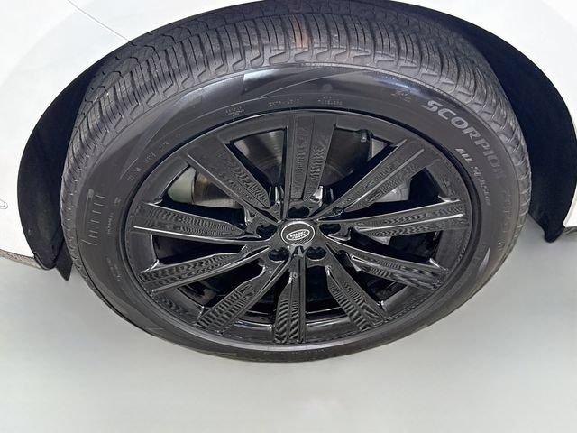 Used 2023 Land Rover Range Rover Long Wheelbase SE AWD/4WD image 33