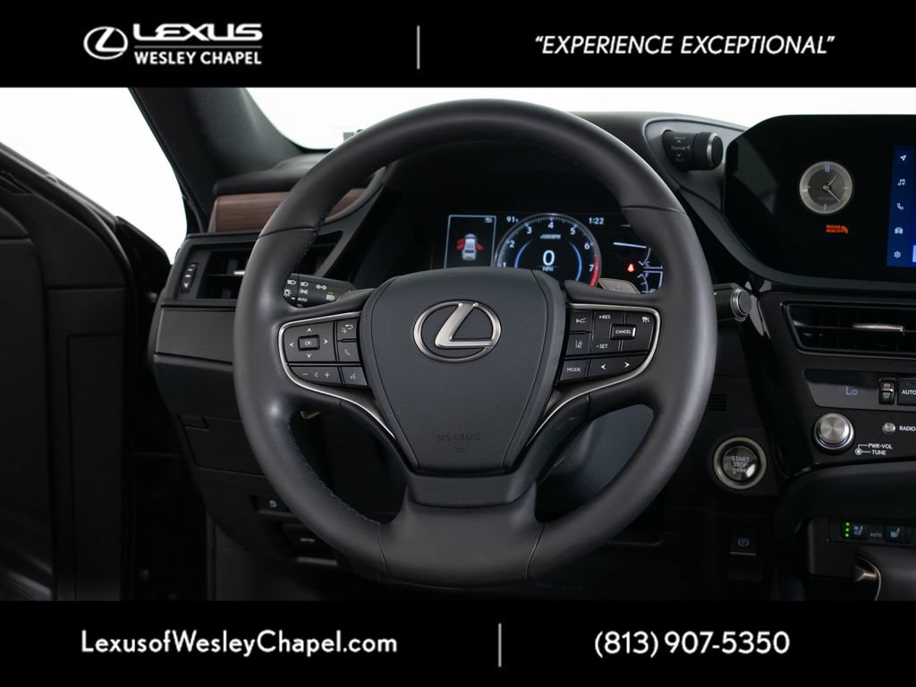 Used 2025 Lexus ES 350 w/ Premium Package FWD image 27