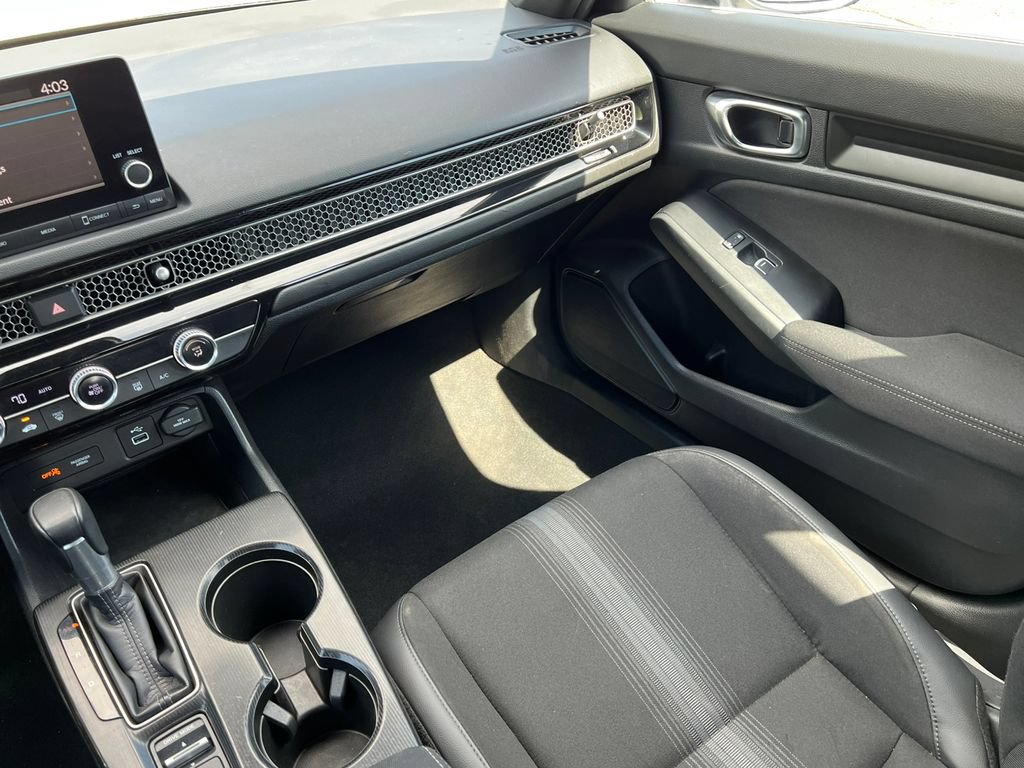 Used 2024 Honda Civic Sport image 28